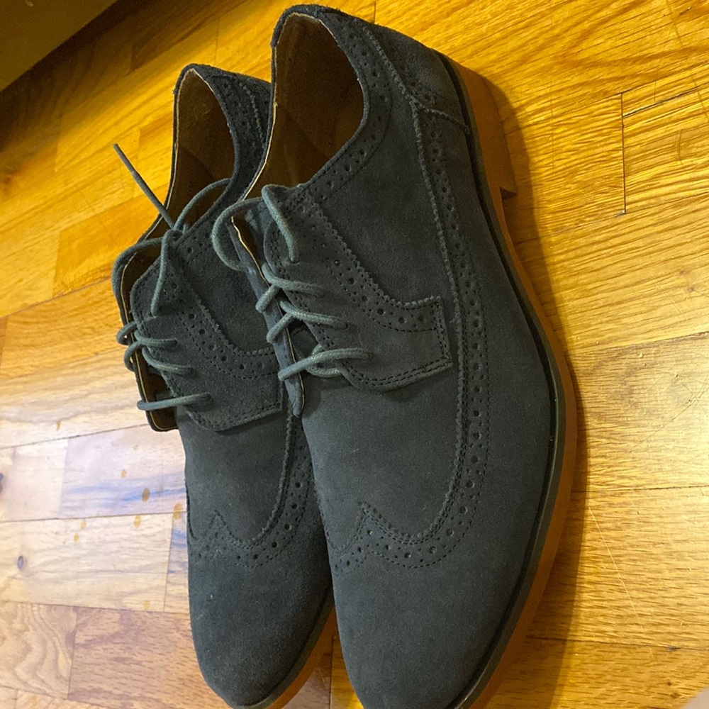Mens blue suede shoe size 11